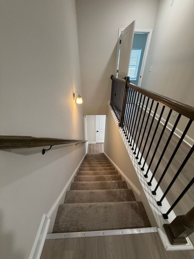 Building Photo - BRAND NEW TOWNHOMES AVALIABLE NOW