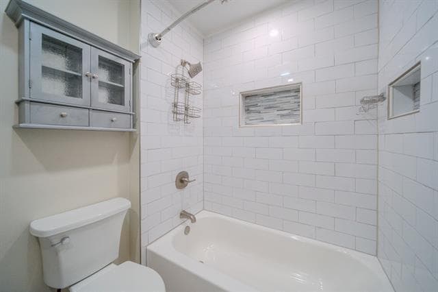 Building Photo - 2513 Belhaven Dr