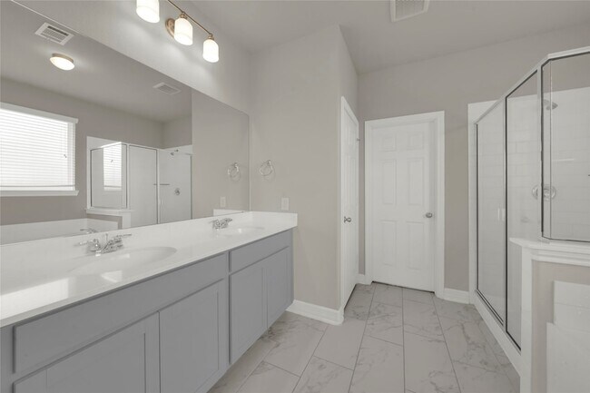 Building Photo - 113 Sea Glass Cv