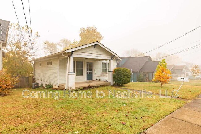 Building Photo - 605 S 11th St