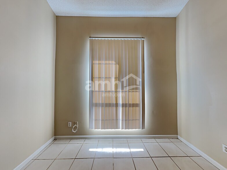 Building Photo - 5427 Riverbreeze Ct