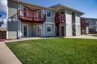 Building Photo - Beautiful Ground Floor Burro Ranch Condo!