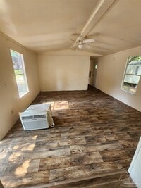 Building Photo - 6212 Montgomery Ave