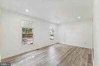 Building Photo - 10271 Braddock Rd