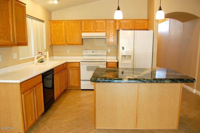 Building Photo - 4815 W Ponderosa Ln