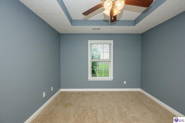 Building Photo - 100 Radford Ct