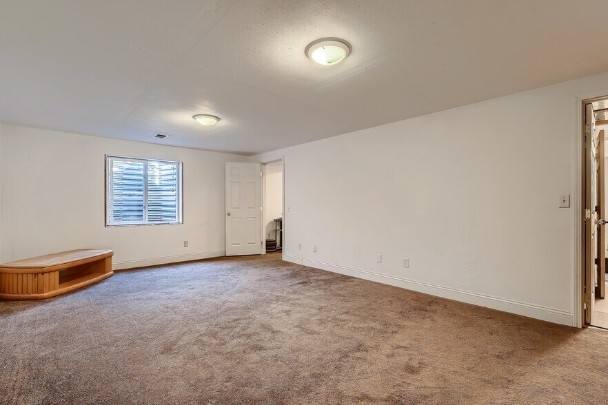 Building Photo - 3609 Watermans Landing Dr