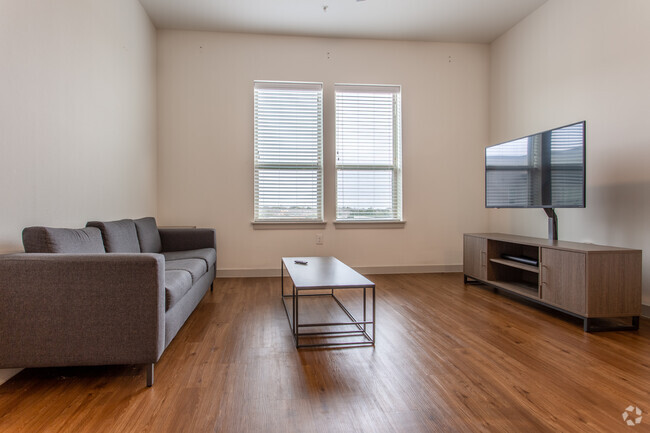 1 Br, Living Room - Berkeley House | Student Housing