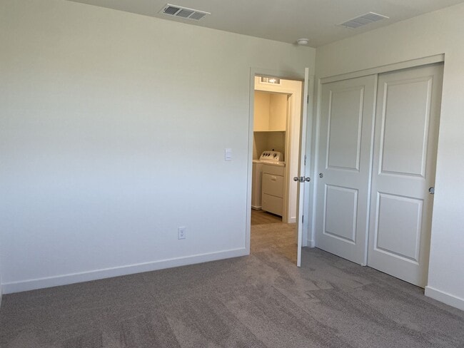 Building Photo - Newer Build Home in Lemmon Valley