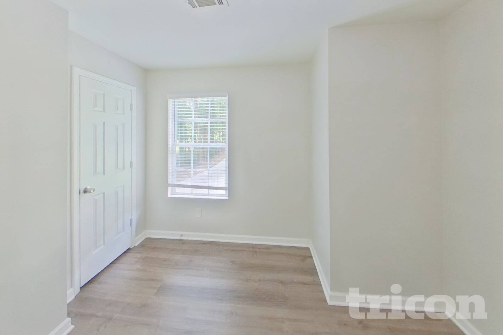Building Photo - 210 Signet Ct