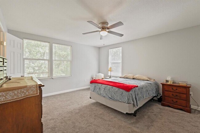 Building Photo - 119 N Kanaio Dr