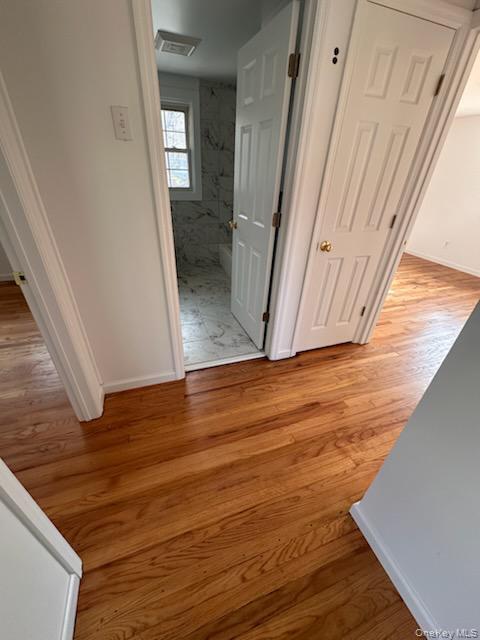 Building Photo - 23 Linden Dr