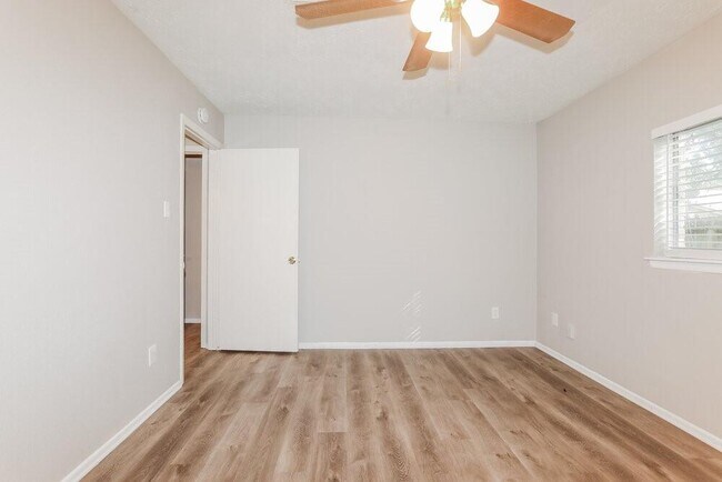 Building Photo - 4510 Tylergate Dr