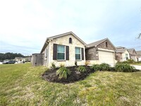 Building Photo - 15150 Willow Tree Ln