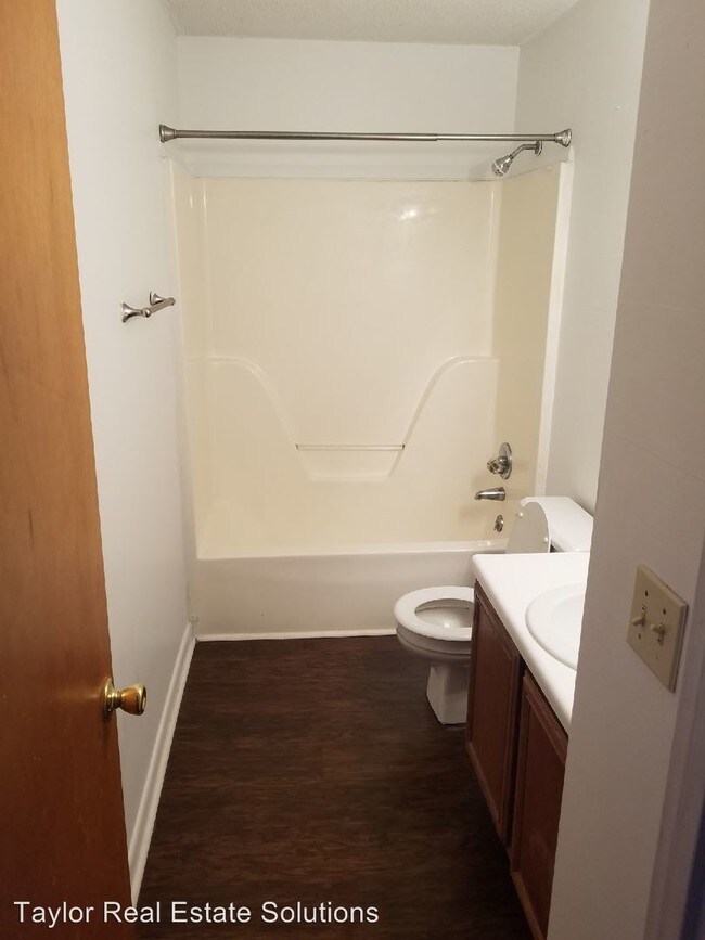 415 Ladiga St SE 415 Ladiga St SE Jacksonville AL 36265 Apartment