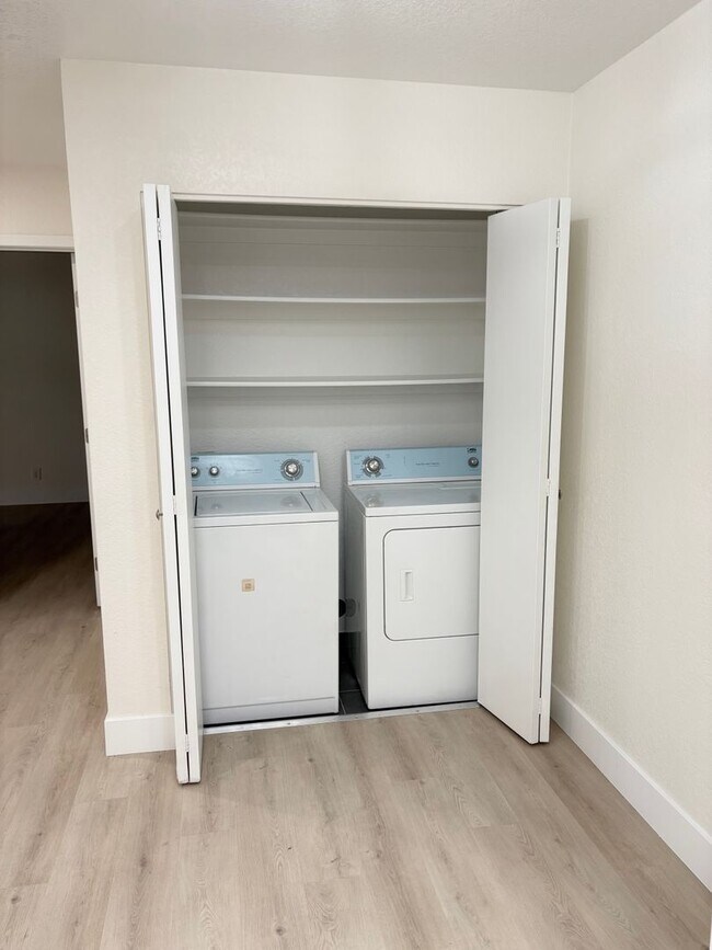 Building Photo - **BRAND NEW!! FULLY RENOVATED CONDO IN CHANDLER (CHANDLER BLVD & COOPER)**