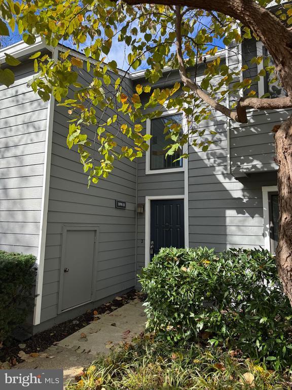 Building Photo - 1898 Villaridge Dr