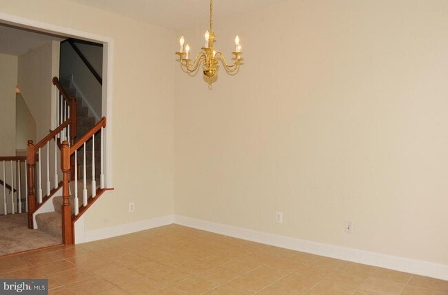 Building Photo - 2492 Terra Cotta Cir