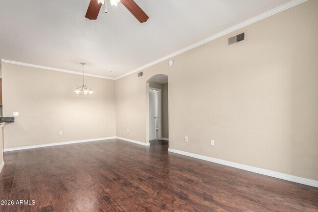 Building Photo - 5345 E Van Buren St