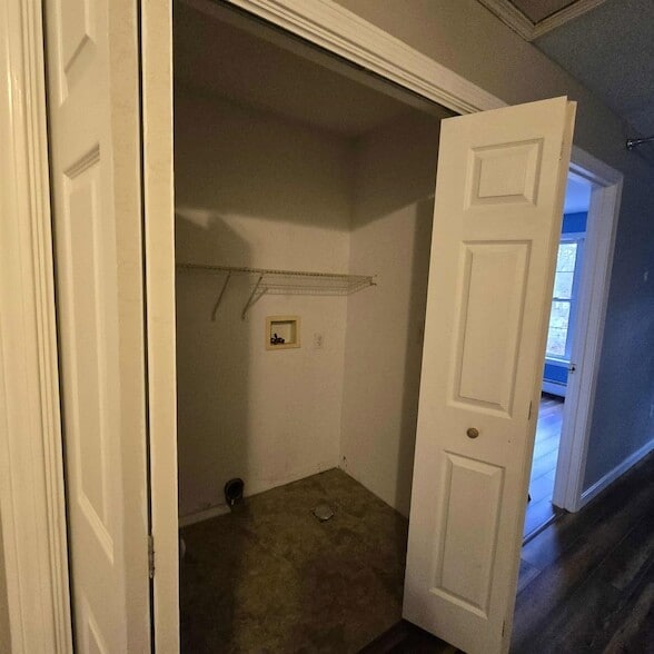 Building Photo - 315 Old Concord Turnpike