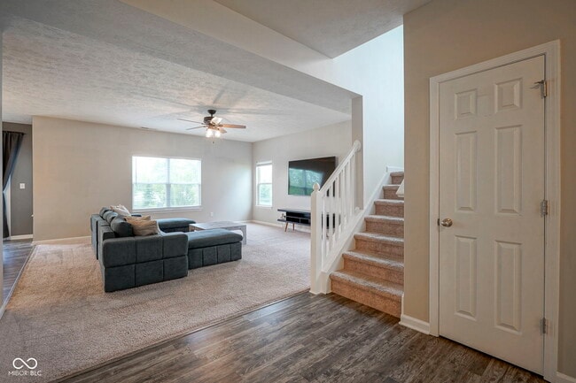 Building Photo - 16179 Larimar Dr