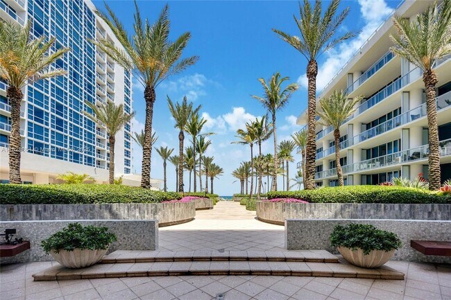 Building Photo - 6799 Collins Ave