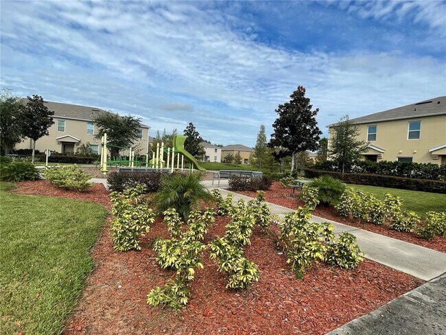 Building Photo - 3520 Seneca Club Loop