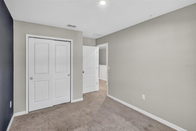 Building Photo - 2126 Crystal Bell St