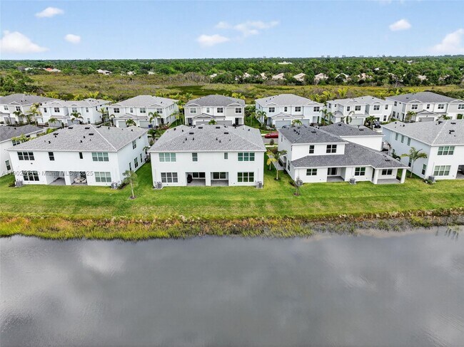 Building Photo - 3508 NW Solange Ct