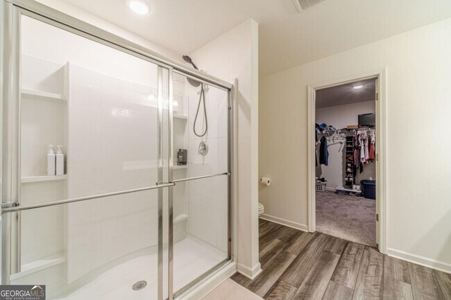 Building Photo - 222 Knightsbridge Ln