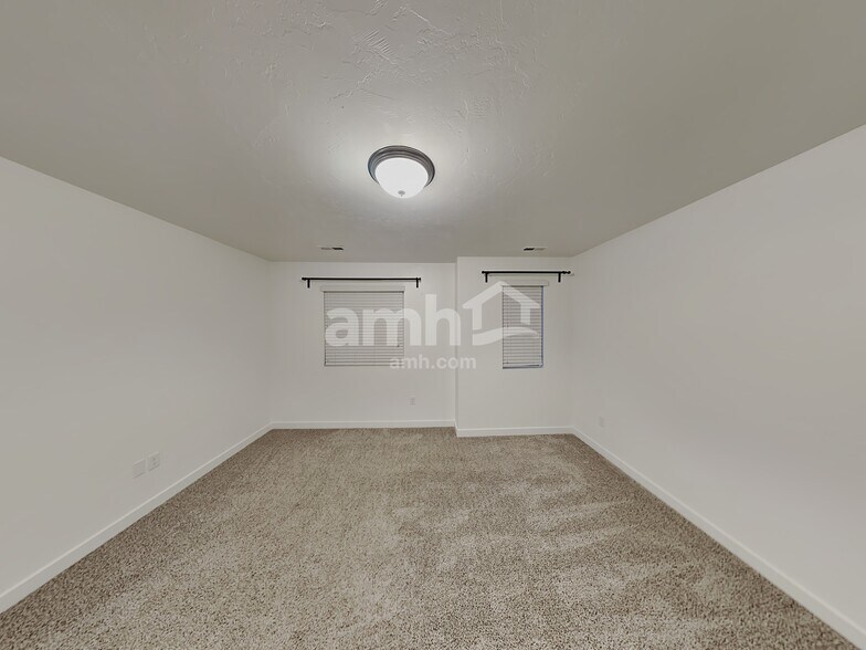 Building Photo - 6789 W Minos Pl