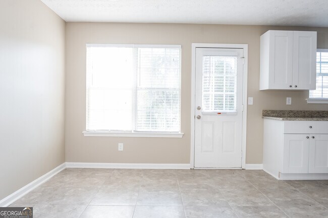 Building Photo - 1573 Keystone Dr