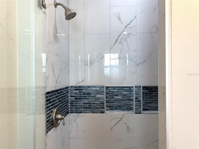 Building Photo - 7410 Ellis Ln