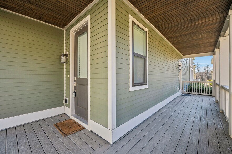 Building Photo - 713 Mill Creek Meadow Dr