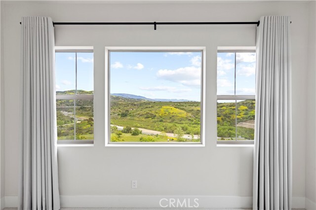 Building Photo - 122 Mossvine