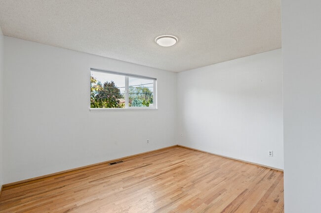 Building Photo - 8506 244th St SW