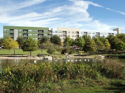 Building Photo - 1830 Simond Ave