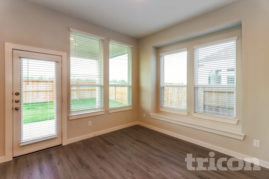 Building Photo - 2342 Cohorn Trl