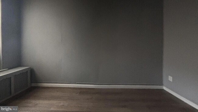 Building Photo - 834 McDowell Ave