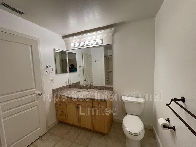 Building Photo - 92-1001 Alii'nui Drive - 14A