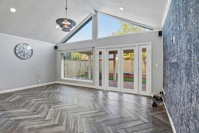 Building Photo - 12361 Andy St