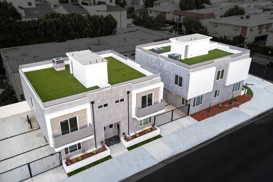 Building Photo - 10857 Morrison St