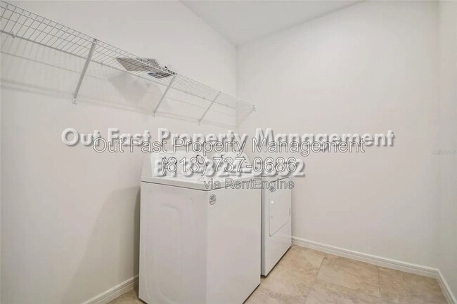 Building Photo - 3872 Capri Coast Dr
