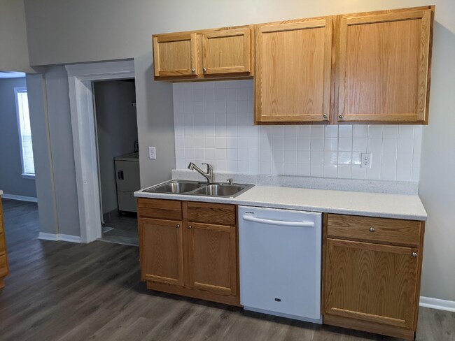 Building Photo - 3531 N Colfax Ave