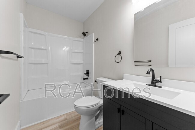 Building Photo - 37 N Walcott St