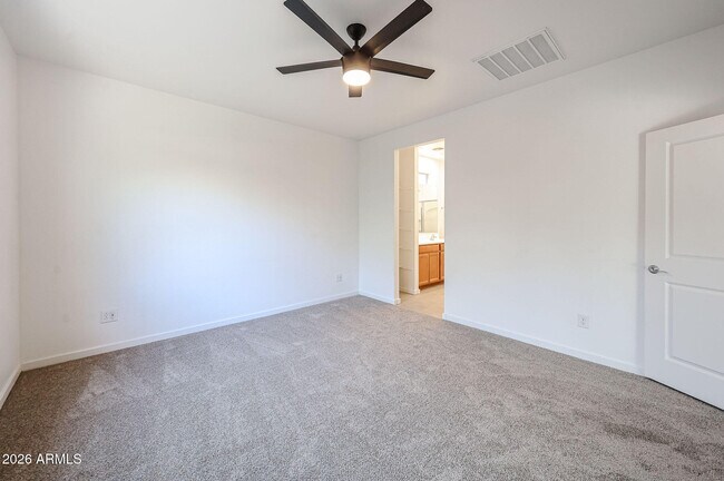 Building Photo - 14220 W Willow Ave