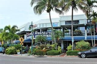 Building Photo - 722 S Boulevard of the Presidents