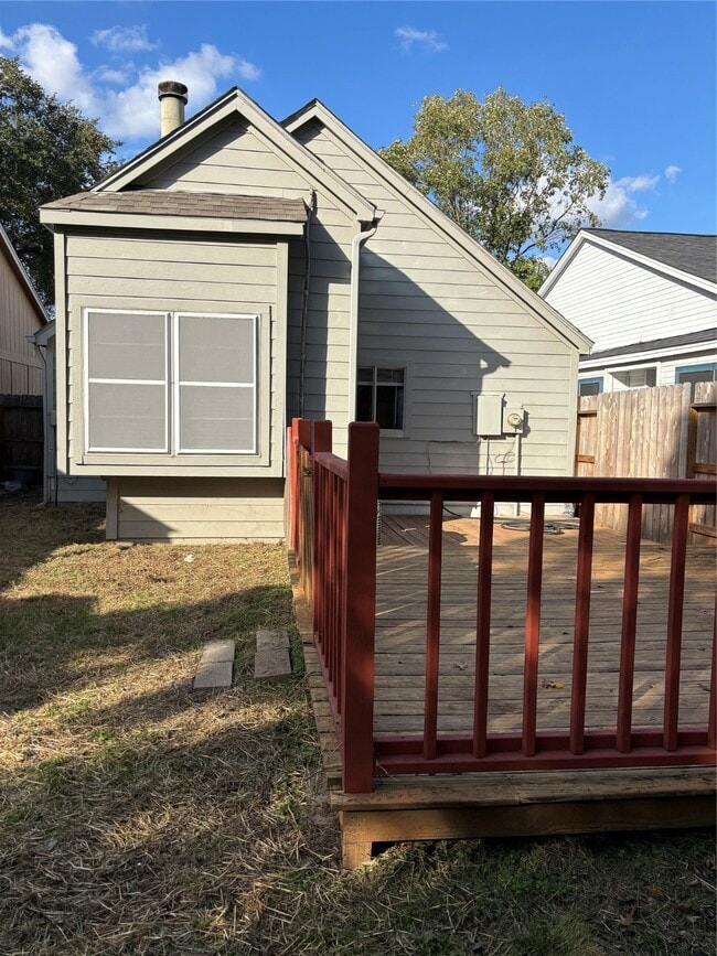 Building Photo - 18619 S Lyford Dr