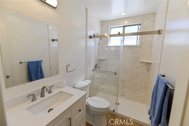 Building Photo - 1605 Calle Las Bolas