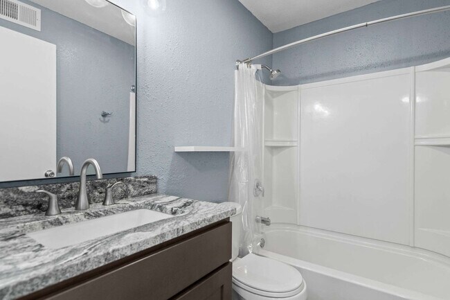 Building Photo - 2309 Cherry Hills Dr